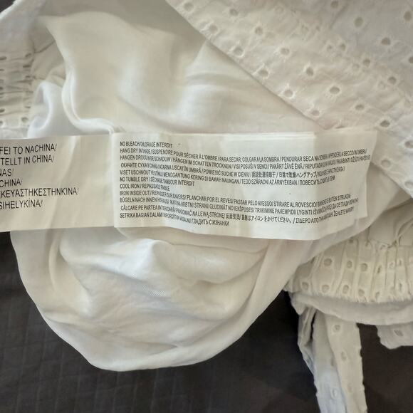 Minkpink Shortalls Size M Celestial White Cotton Eyelet Tie Strap Jumper - Picture 14 of 14